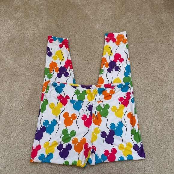 NWOT Disney Parks leggings size large - Picture 5 of 6